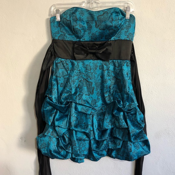 Ruby Rox dress!!! - Picture 1 of 3